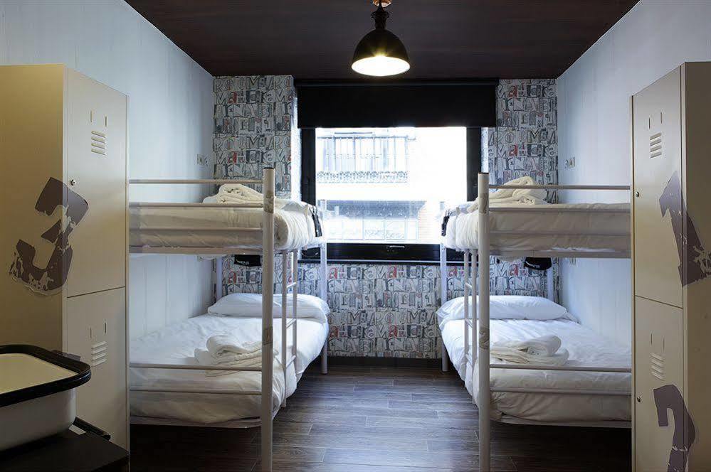 Room00 Ventura Hostal 2*